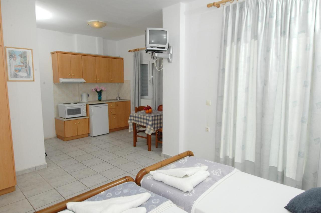 Alexis Studios And Apartments Agia Efimia Ngoại thất bức ảnh